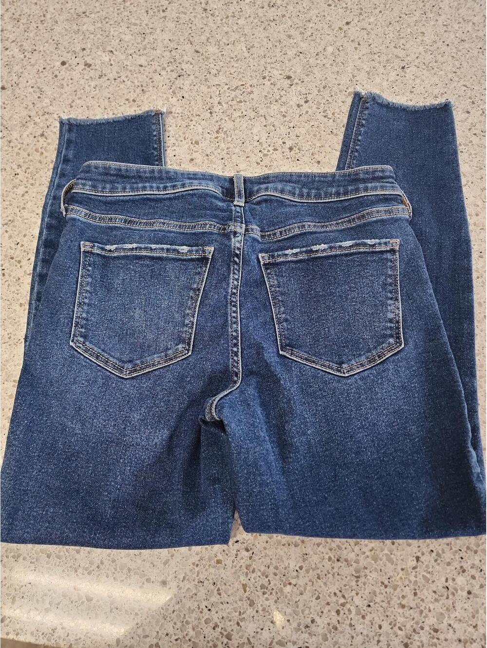 Jeans - Picture 4 of 9